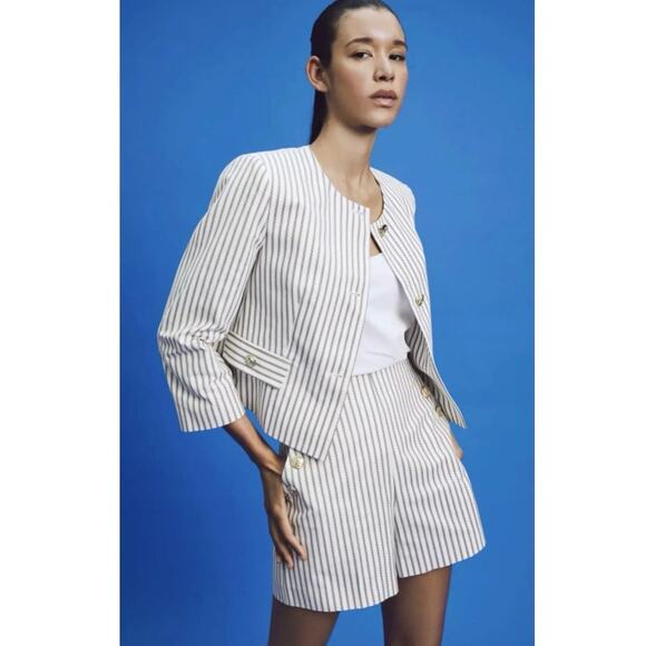 Zara Cream White Striped Long Sleeve Gold Button Down Crop Blazer Coat Jacket S - Picture 10 of 13